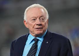 Jerry Jones’ family involved in car accident outside Levi’s Stadium ahead 
of Cowboys-49ers