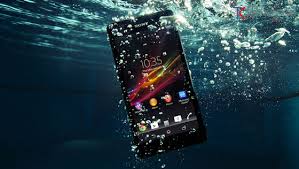 Résultat de recherche d'images pour "portable sony  leau"