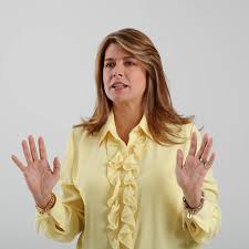 Juana Londoño busca la presidencia del Partido Conservador con propuestas para jóvenes