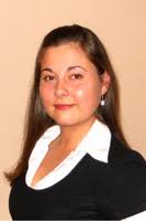 Claudia Braun. Assistentin der Geschäftsleitung: Claudia Braun studiert seit 2009 Internationale Betriebswirtschaft und unterstützt mich als ... - Claudia_Braun_web