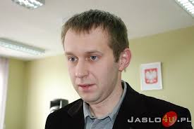 Wojciech Zając, radny powiatu z partii PiS nie uważa, żeby chodzenie w butach filcowych, czy kufajce było czymś ośmieszającym, wręcz przeciwnie. - zajac