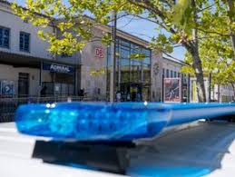 Rosenheim: 31-Jährige stirbt nach Messerangriff am Bahnhof — Spiegel