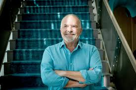 Entrevue | Le hockey des séries, ou comment se rassembler par temps gris selon Pierre Houde