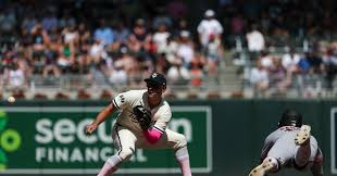 Bizarre Umpire Pitch-Clock Gaffe Delays Giants-Twins Game