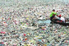 Hasil gambar untuk gambar animasi sampah plastik