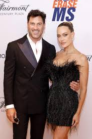 Peta Murgatroyd Hints at End to Baby Journey with Maks Chmerkovskiy - Imagen principal del artículo