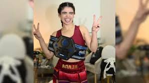 Alana Flores anuncia su retiro del boxeo en Supernova Génesis 2026: “Ya no creo seguir después de esto”