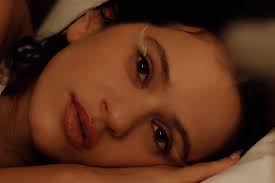 Rosalía: Su Nuevo Álbum 'Lux' se Filtra ¡Revolución Pop en Argentina!