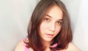 Hasil gambar untuk Rebecca Klopper