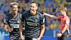 Younes Ebnoutalib: El Ascenso Meteórico de una Estrella del Fútbol en Alemania - Imagen principal del artículo