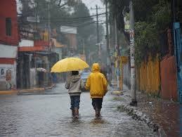Se prevé persista el potencial para lluvias aisladas, con los acumulados más importantes en zonas montañosas y sur