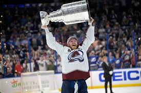 Avs among favorites to take back Stanley Cup