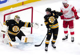Bruins Shutout Red Wings in Dominating Performance