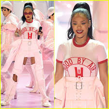 Image result for rihanna vma 2016