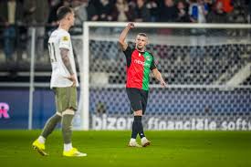 LIVE | Boadu verzuimt PSV al snel op gelijke hoogte te brengen in halve finale beker