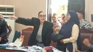 CNN Indonesia - News update