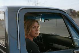 Pluribus: El Creador de Breaking Bad Desafía la Felicidad en Apple TV - Imagen principal del artículo