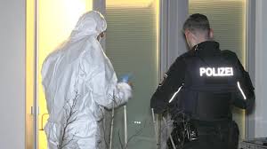 Polizeieinsatz in Eckernförde: Jugendlicher (17) stirbt nach Streit vor Supermarkt