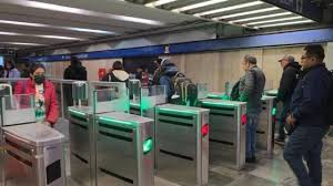 Metro CDMX: reabren estación Zócalo/Tenochtitlán tras concierto de Shakira