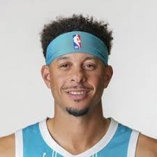 Seth Curry News: On bench for opener