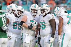 Dolphins trusting new starting interior offensive line that has some old faces ahead of opener vs. Jacksonville