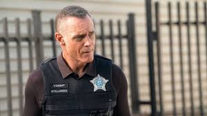 ‘Chicago P.D.’ Boss Talks Ruzek’s Return, Voight Being Blackmailed & More