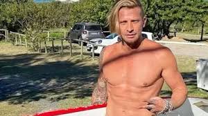 Quem é o ex-modelo Álvaro Jacomossi, preso por suspeita de tráfico?