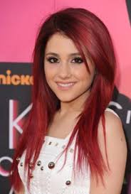 Resultado de imagem para ariana grande