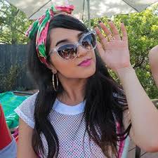 Resultado de imagen de becky shower