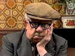 images?q=tbn:ANd9GcSF3CN_-Jz9-eKF64moJKNqUKQkS0bmEDpAtknToL_rWPXRRWb3Ew