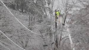 Thousands of residents without power as Eversource reports widespread outages
