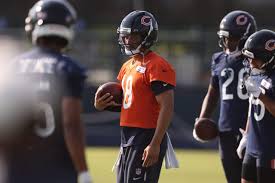 Chicago Bears offense sputters, linebacker Devin Bush flashes his speed - The Athletic