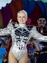 Milly Lacombe: Xuxa, seu colã e a liberdade de envelhecer