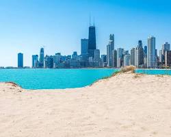 Image of North Avenue Beach in Chicago