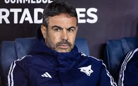 Cruzeiro tem cinco desfalques para enfrentar o Bahia; confira opções de Artur Jorge