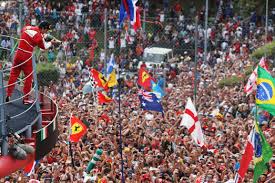 Résultat de recherche d'images pour "f1 monza tifosi"