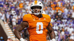 ethan davis Picture