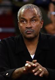 Tony Parker en Deuil: Son Père, Légende du Basket, Disparaît Brutalement!