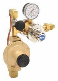 MILLER, Three Stage, CGA 580 Inlet, Gas Regulator - 38N743 ...