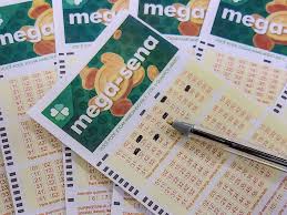 Ninguém acerta as 6 dezenas da Mega-Sena e prêmio estimado vai a R$ 135 milhões