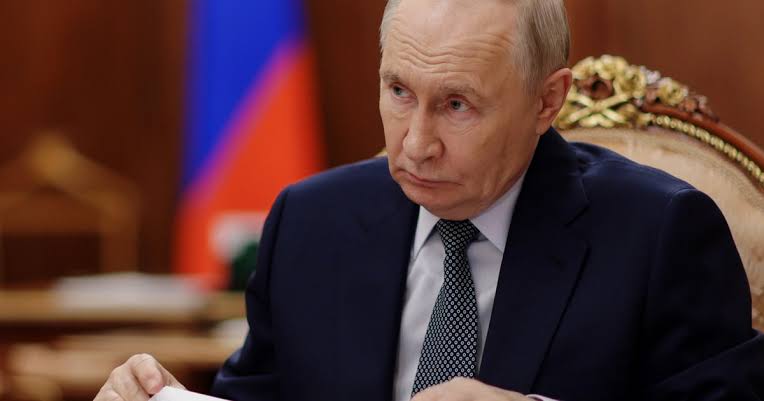 CIA Director John Ratcliffe makes surprise Moscow visit, urges Russian counterpart to negotiate peace with Ukraine as Russia's position deteriorates