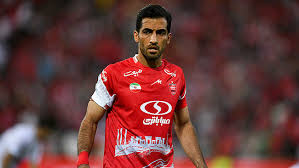 جنگ دو وحید علنی شد