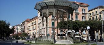 Risultati immagini per castellammare di stabia