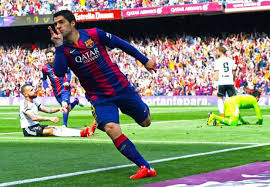 Resultado de imagen para SUÁREZ EN EL BARSA CON LA PELOTA