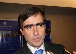 Juan José Ugarte renunció a la División de Educación Superior del Mineduc. A pesar de las discrepancias que diversos actores del mundo educativo tenían con ... - juan-jose-ugarte