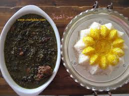 نتیجه تصویری برای خورش آلو اسفناج با مرغ