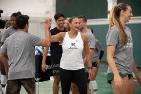 Robyn Ah Mow steps down as Hawaii women’s volleyball coach
