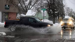 Millones de personas bajo alerta en siete estados de EEUU por tormentas severas, inundaciones y lluvias intensas este fin de semana