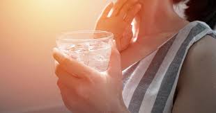 Signs of Dehydration: Insights from Experts to Help You Recognize the Symptoms - 1