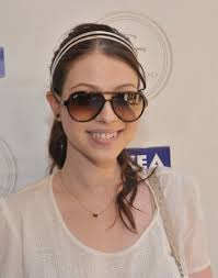 Michelle Cui Qiebo Ge (Michelle Trachtenberg) the brown &quot;yurt&quot; &quot;Pilot&quot; or &quot;yurt&quot; is associated with a high exit rate of stars style sunglasses. - 200962391150776